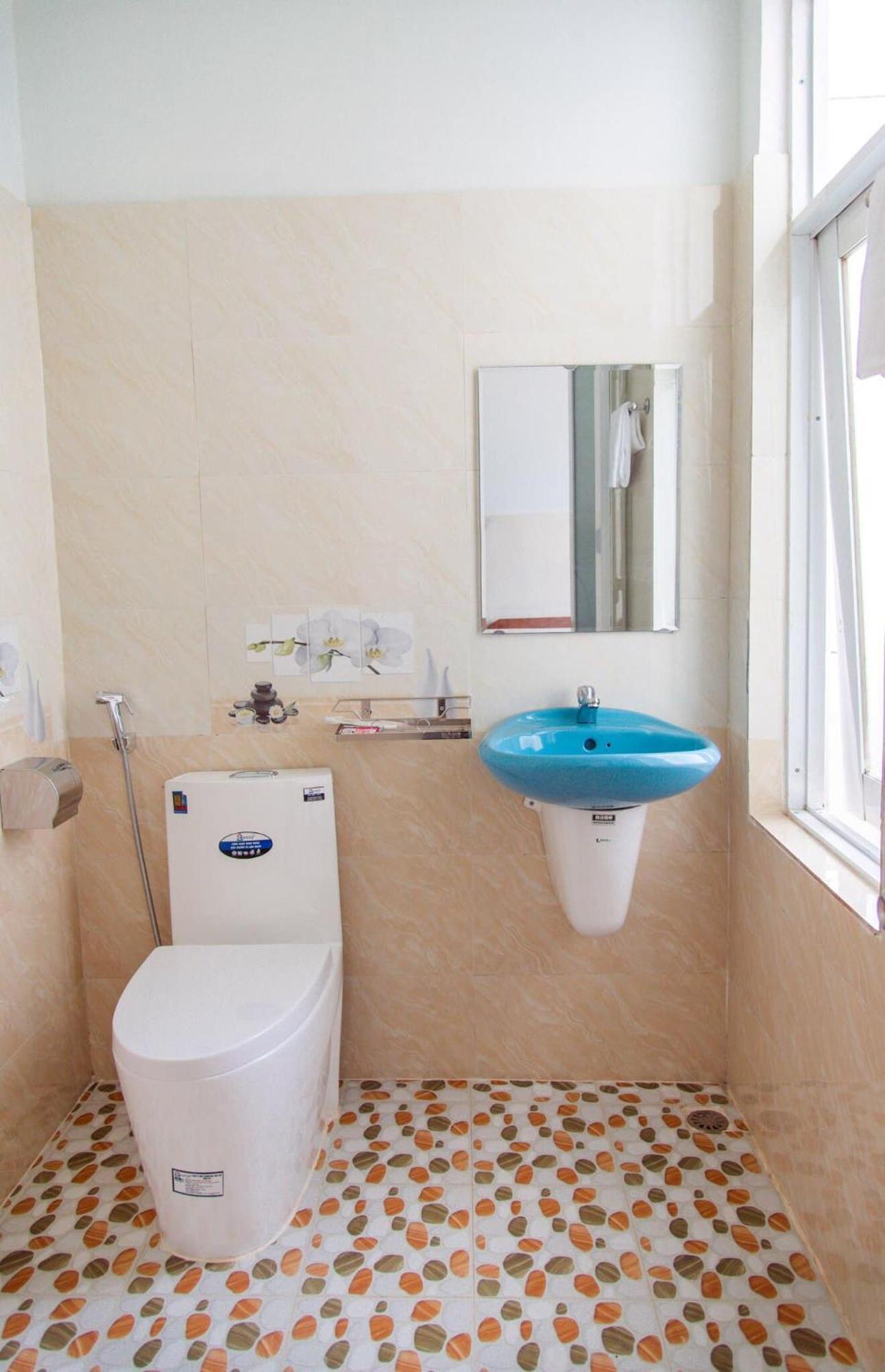 Thu Hien Hotel Pleiku - By Bay Luxury Plei Holang 外观 照片